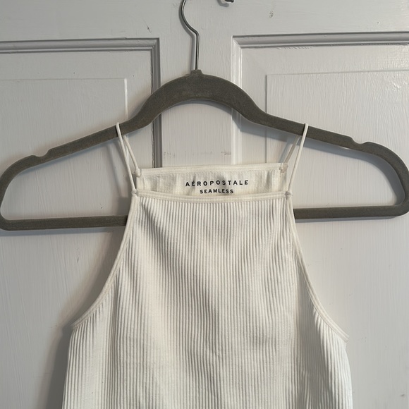 Aeropostale Seamless High Neck Tank | Size M - Picture 2 of 5